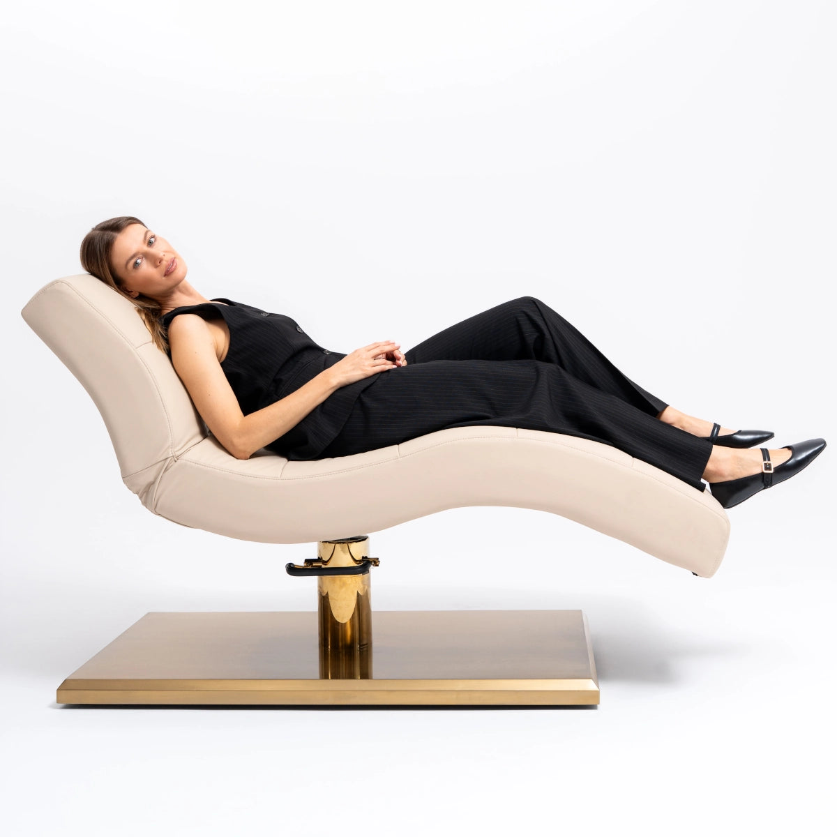 Prestige Hydraulic Eyelash Bed – Adjustable Headrest & High-Density Sponge Warm Beige