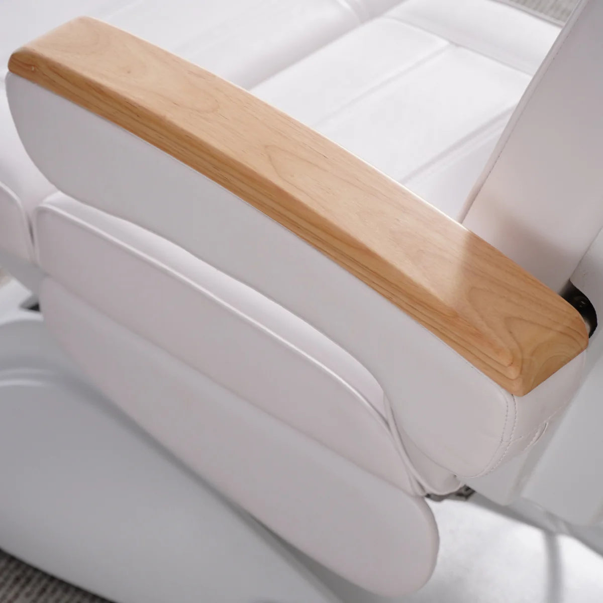 Grace 3-Motors Electric Beauty Bed White